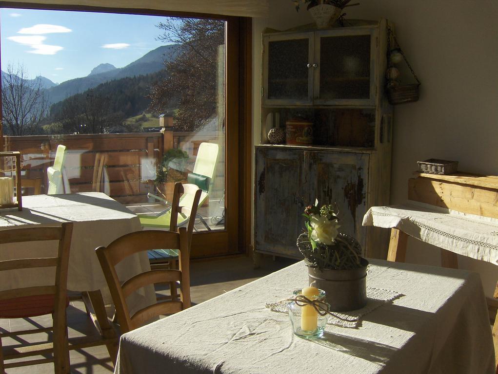 Fra Rose E Mughi Bed & Breakfast Domegge di Cadore Exterior photo